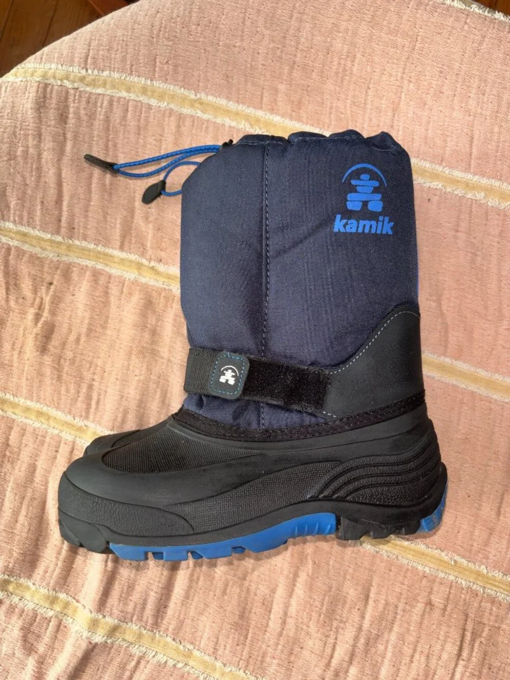 Kamik Kids Snow Boots Size 5 Two-Tone Blue Waterproof Insulated EUC